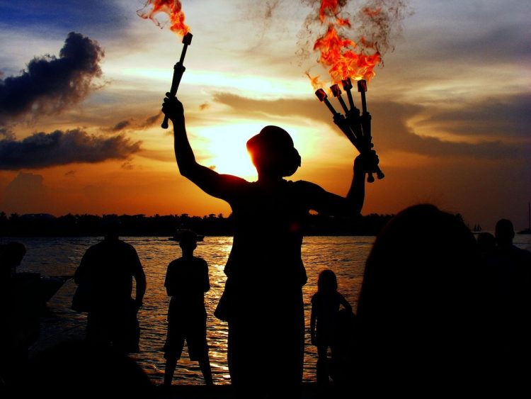 Juggler at Mallory Square
